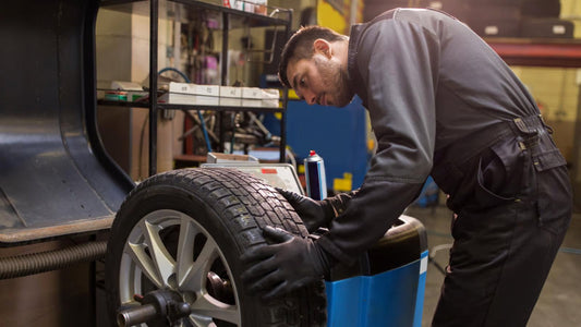 ¿CÓMO SÉ SI MI AUTO NECESITA BALANCEO?